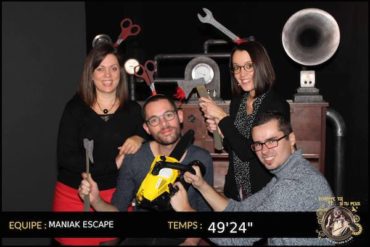Hunter-Home-Maniakescape-Escape-Game